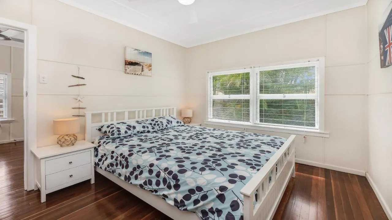 بيت للعطل 92 Landsborough Parade Golden Beach
